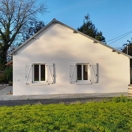 La Bourgandie Englesqueville-la-Percee ภายนอก รูปภาพ
